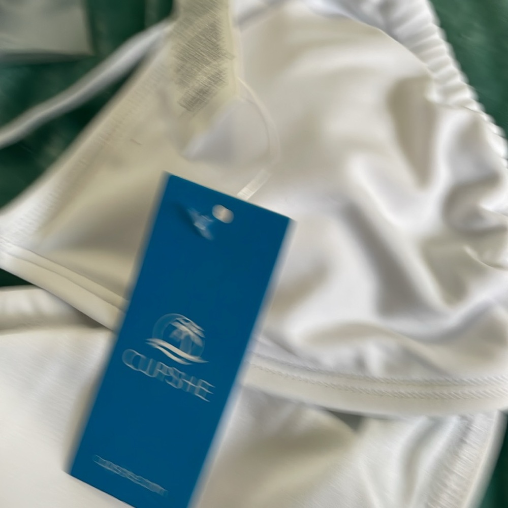 - NWT Cupshe ladies size L(12/14) string bikini two piece set. - Picture 6 of 6
